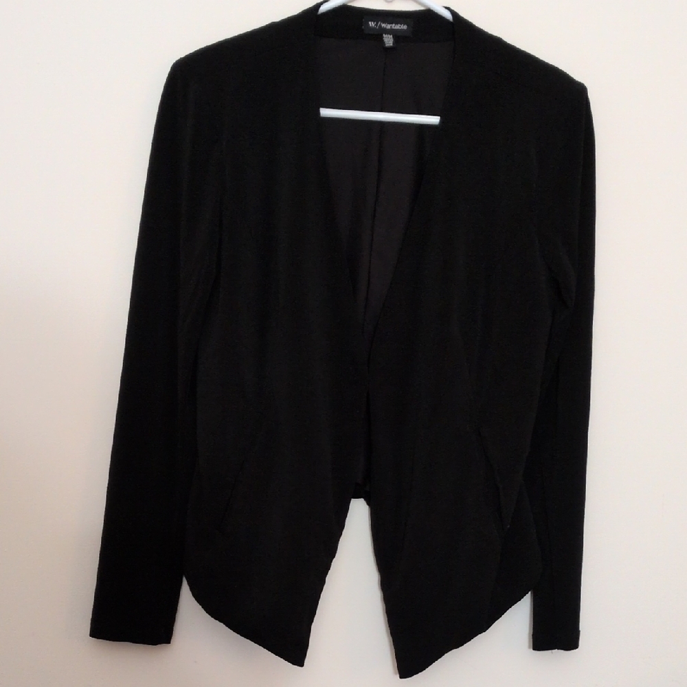 Wantable Black Bolero Short Jacket 2 Pockets Size M